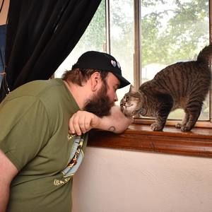 Meet your Posher, Logan